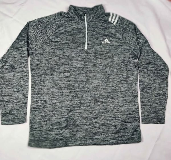 Poleron Adidas gris Golf